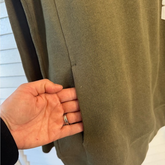 Duluth Trading Co Women's Olive Crewneck Sweatshirt - Picture 6 of 7